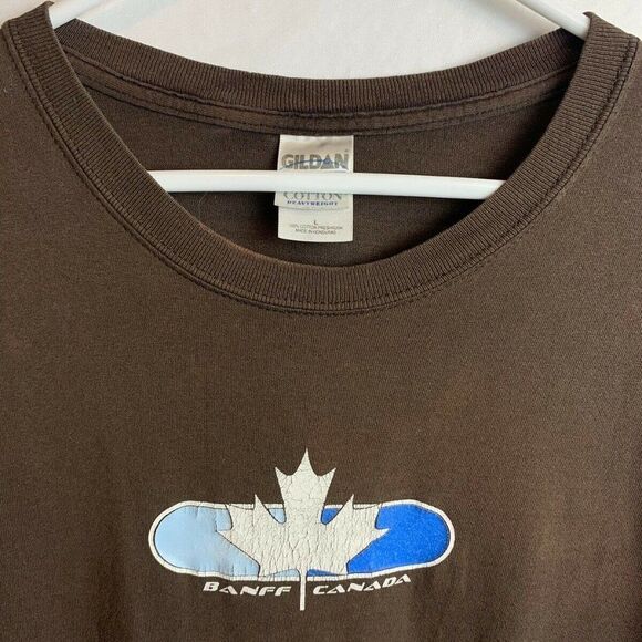 Vintage Banff Canada Maple Leaf Brown T-Shirt Men’s Size Large - Picture 2 of 4